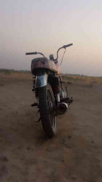 دراجه للبيع نامه حربيه 

دراجه جاهزه اوشغاله 

سعر 250 بيهه مجال 

مكان بابل شوملي 

للاتصال *********** بي وتساب

@إشارة
