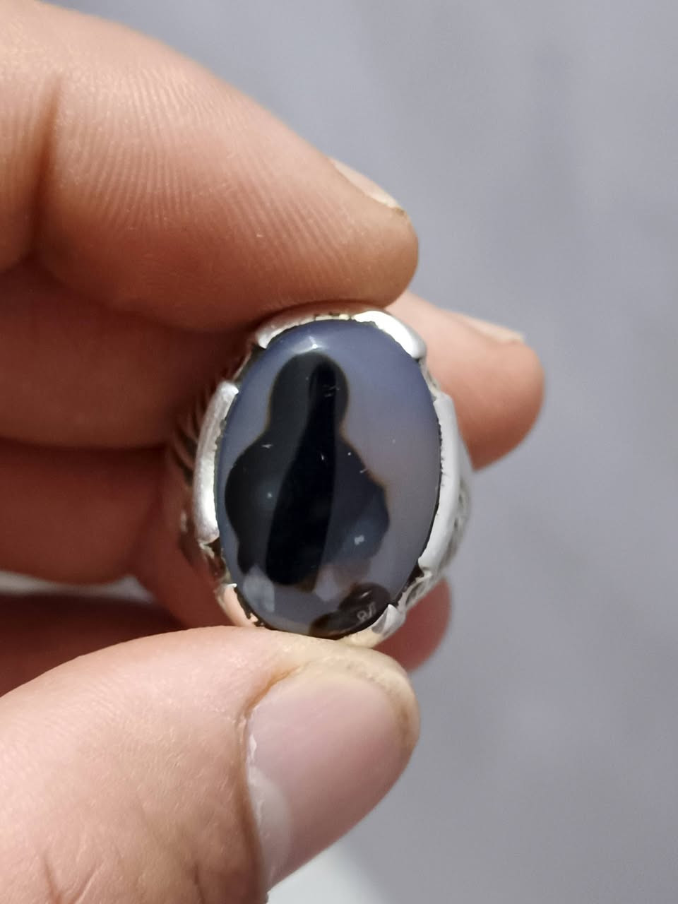 للبيع يمانيه مصوره صياغه يدويه احمد ابو جون سعر خاص
***********
