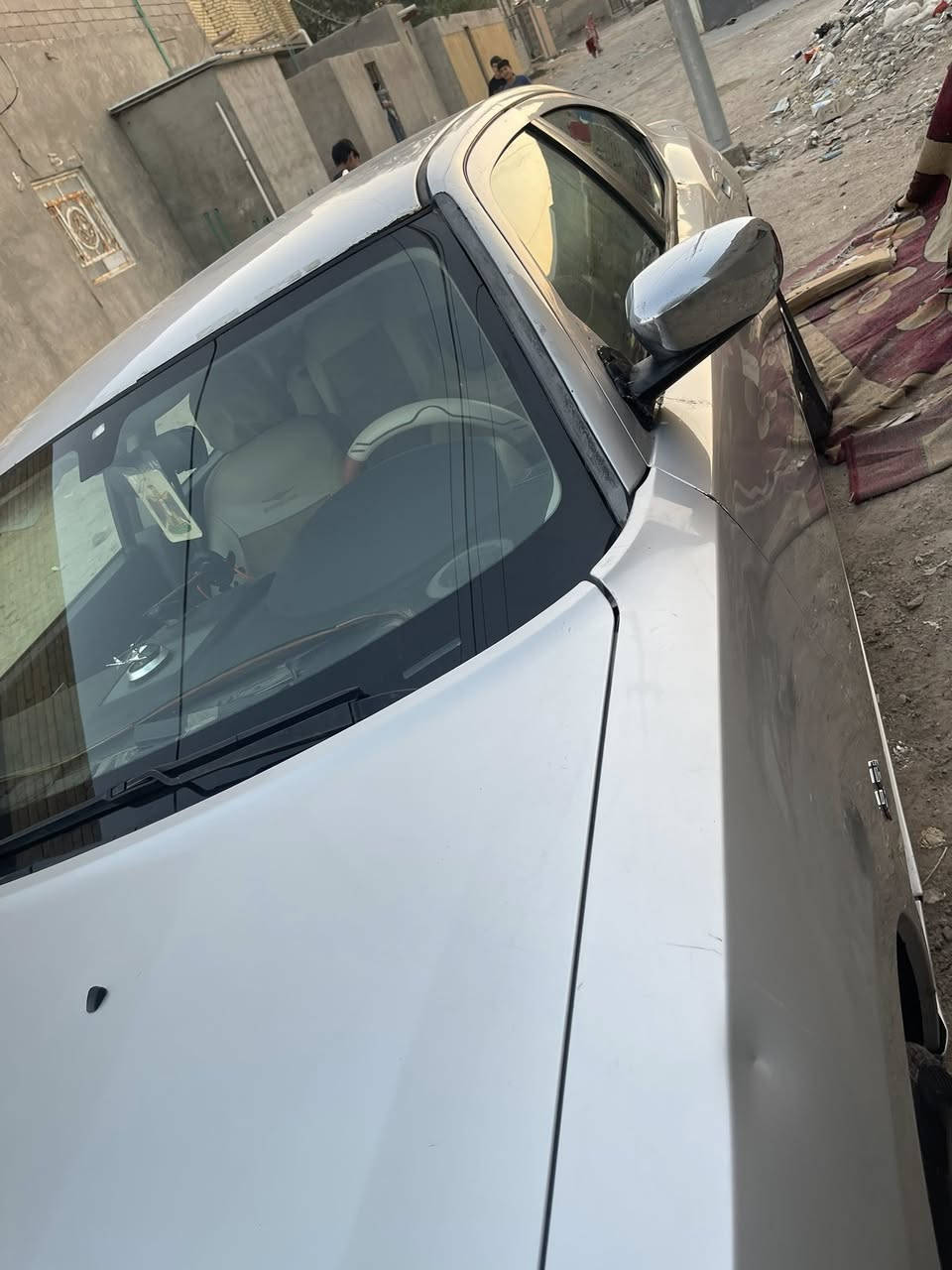 سلام عليكم
جارجر 2008 

رقم اربيل سنويه منتهية 

السيارة حلوه ونضيفه كفاله بيه قليل صبغ يم قبق البانزين 

محرك جديد 

كير جديد 

تدفة/ تبريد 

حداديه 75 ‎%‎  

السعر 90 

***********الرقم 

العنوان بصره
