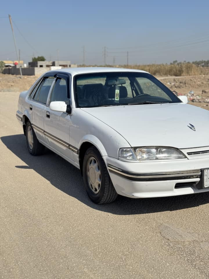 برنس 1994 رقم بابل سياره بلاديه بيه رشات صبغ قليله  تلكيط خياس فقط
مكينه وكير درجه اولى 
منضومه كربائياتً كله جاهزه 

سنتر لوك ع ريمون ✅
لايت زنون عالي وناصي✅
تبريد ثلج❄️✅
السعر 45 وبيه مجال

***********
