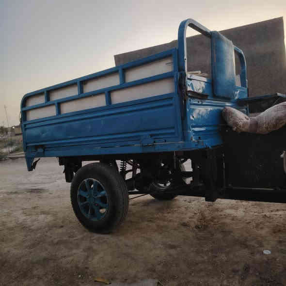 للبيع موديل 2011 تعمير جديد 
السعر مليون وبيه مجال
رقم موبايل ***********
