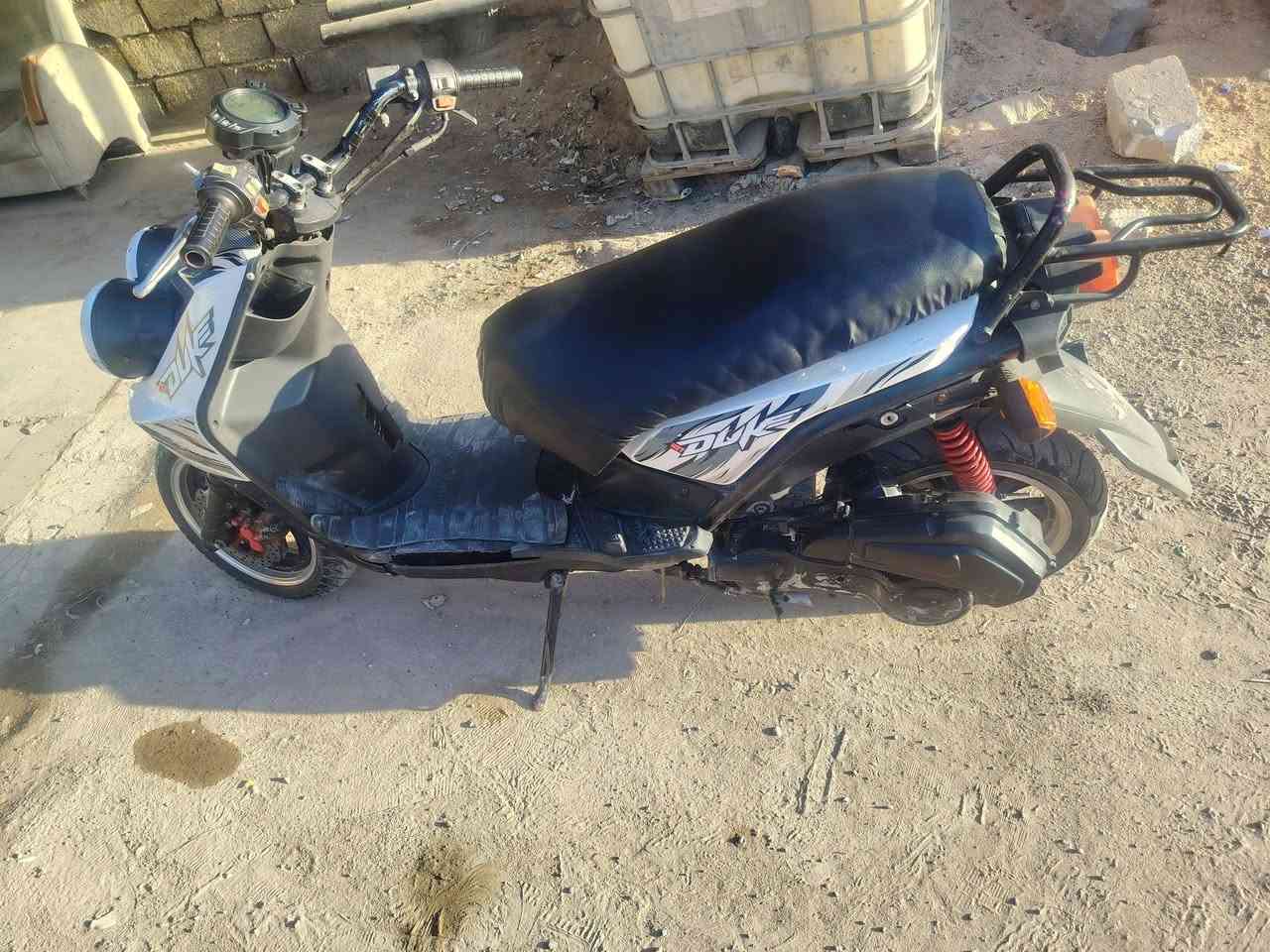 السلام عليكم سكنس جبلي كامله مابيهة اينقص نكرة سلف اشاير شغال كلوب عالي ناصي باتري جديد شلعة ومعدل المكان بغداد البلديات الرقم *********** السعر ٣٠٠
