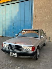 للبيع فقط مارسدس 190 طيارين حجم 260 اصل موديل 91 بدون ضربه وخياس قاعد ...