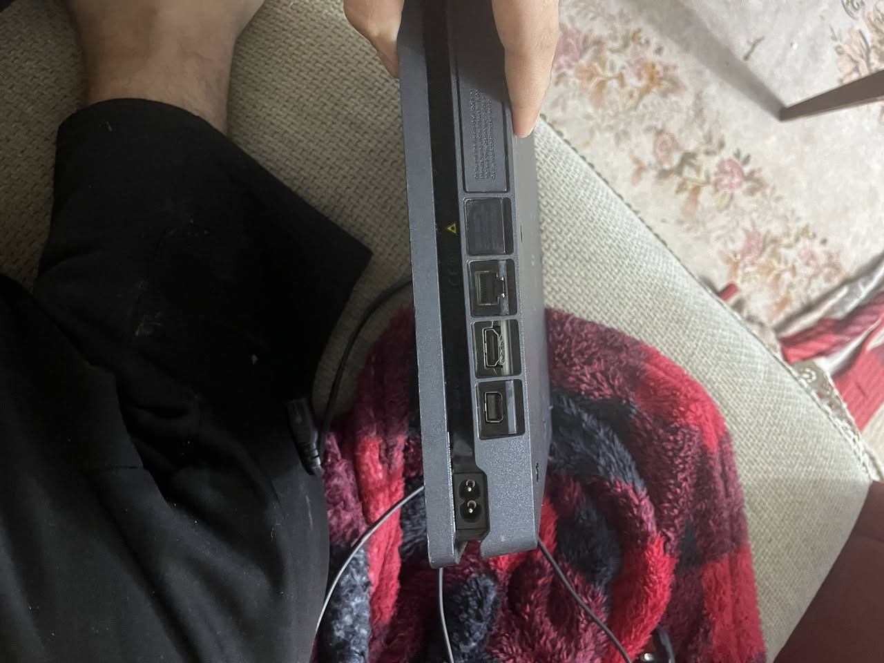 بلي 4ذاكره 512 ماداخل تصليح ابد جديد وياي قرص بيس وجوستك اصلي وتساب ***********
