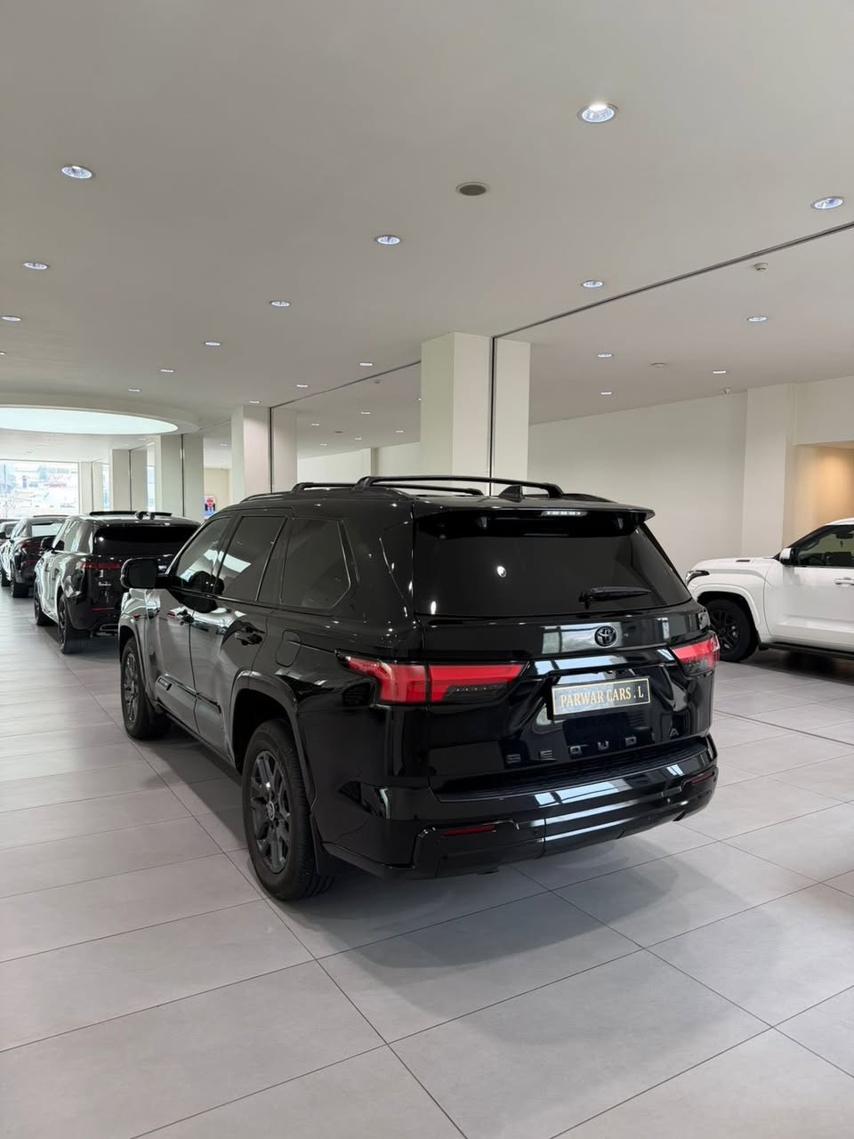 السلام عليكم
سيارة تويوتا سيكويا بلاتينيوم بلاك أدشّن  أعلى مواصفات موديل 2023 السيارة كلين مكفولة كفالة عامة وضمان دولي رقم السيارة كاتي تسجل على المحافظات الشمالية 
رقم الموبايل ***********
