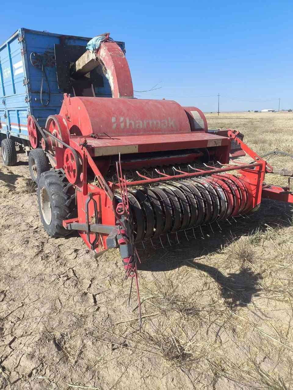 للبيع معمل وعربانه هارمك موديل 19 سيت كامل السعر85$ بيها مجال قليل


**إذا كنت صاحب هذا الإعلان وتريد حذفه لأي سبب، رجاءا أرسل رسالة إلى الدعم الفني**