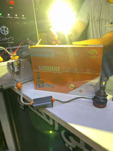 السلام عليكم
توفر زنون شمسي ( اوف وايت )الزنون الشمسي نفس الكلوب البلادي ما يحاسب عليي المرور اناره قويه جدا 
توفر بقياسين فقط قياس H7 و قياس H1 
توجد خدمة توصيل جميع محافظات العراق 5 الاف 🚚
عنوان المحل 📍الديوانية قضاء الشامية حي الصناعي 
للحجز واتساب *********** او مراسله الصفحه
