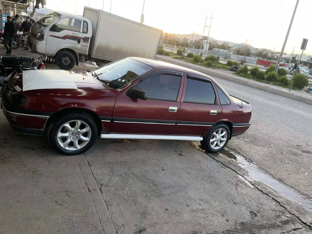 ئۆپڵ فیکترا ئاڕم بلاستیک سلیمانی مەکینە 18گیرو مە کینە بە شەرتی 100فیتەررزیوی نییە 4تایەو ویلی تازەی لە ژیرە هیچ نوقسانی نییە هه موو گیانی بە شرت ئە فرۆشم تە نانە ت گلۆپی سنوقیشی ئیش دە کات کارە بای هه موو گیانی ئیش ئە کات سە یارە کە ماڵی فەقیرە بەنزین زۆر  کەم ئە خوات مەسرەفی هیچ نییە ززۆر پاک ماوەتەوە گۆڕینەوە نا کەم قیستو قەرزم نییە ***********

سعرە کەی 26گڵاو معامەلیکی براینە السليمانية, العراق
