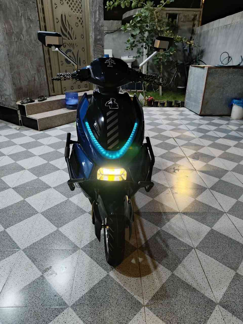 دراجه شحن نوع الاباتشي الخاصه من شركه ألماسه
موديل2026
ملف 3000
6باتري مصطره
أيمشيك 80حقيقي
السعر 850 و بي جمال قليل 
رقم الهاتف ***********
