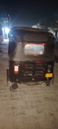 تيك توك للبيع موديل 18 07876970613