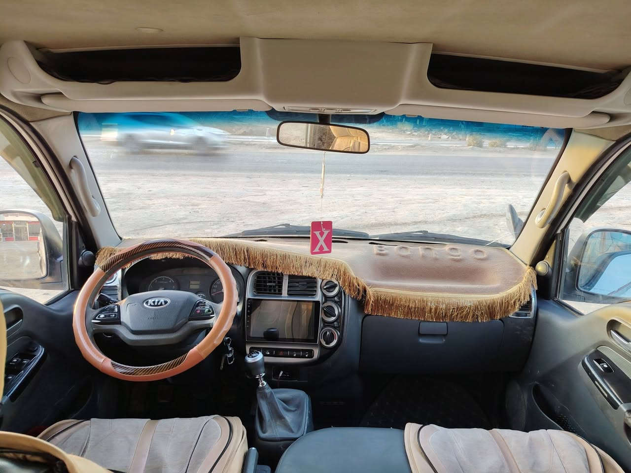 السلام عليكم اللبيع كياا بنكو دبل قماره 2014 مسكر 6 كير رقم بابل سنويه جديده مكفوله كفاله عامه مكينه وكير وحداديه جدد تخم تاير جديد شاصي مكفول كهربائياتهه كله شغاله السياره جاهزه السعر 123 $ وبيهه مجال بسيط مكان بابل كفل الاستفسار /***********
