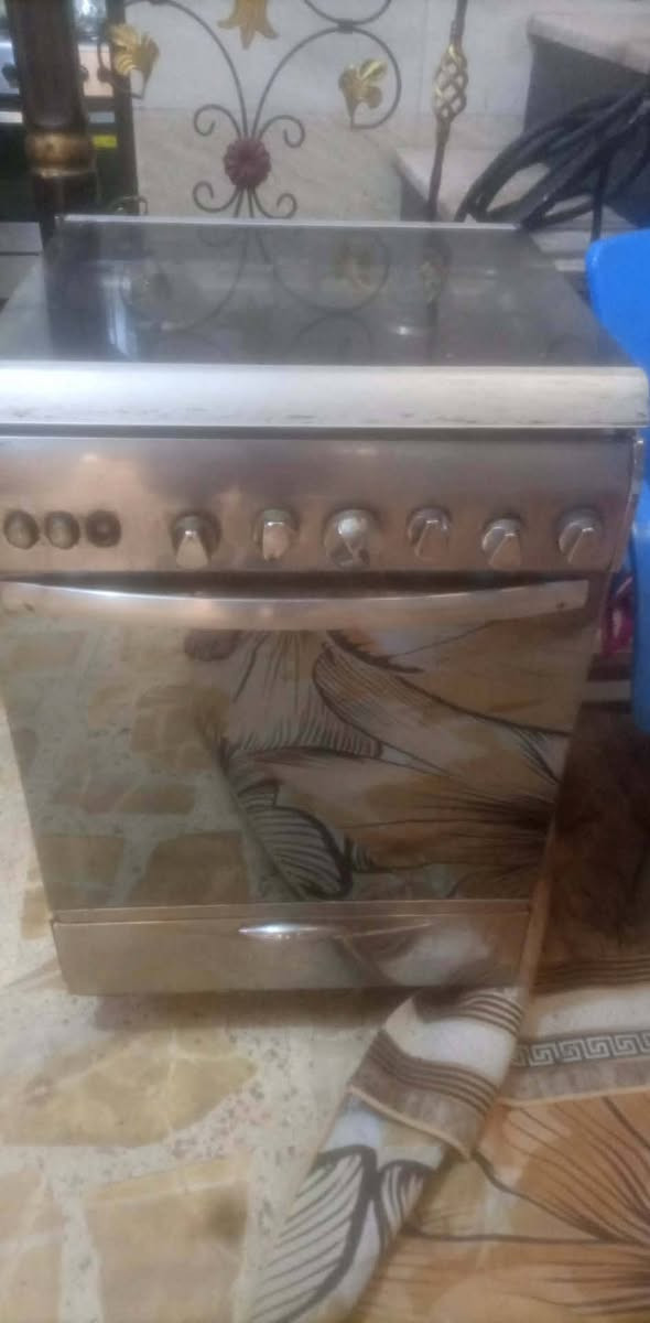 طباخ نظيف كله شغال سعره70وبي مجال


**إذا كنت صاحب هذا الإعلان وتريد حذفه لأي سبب، رجاءا أرسل رسالة إلى الدعم الفني**