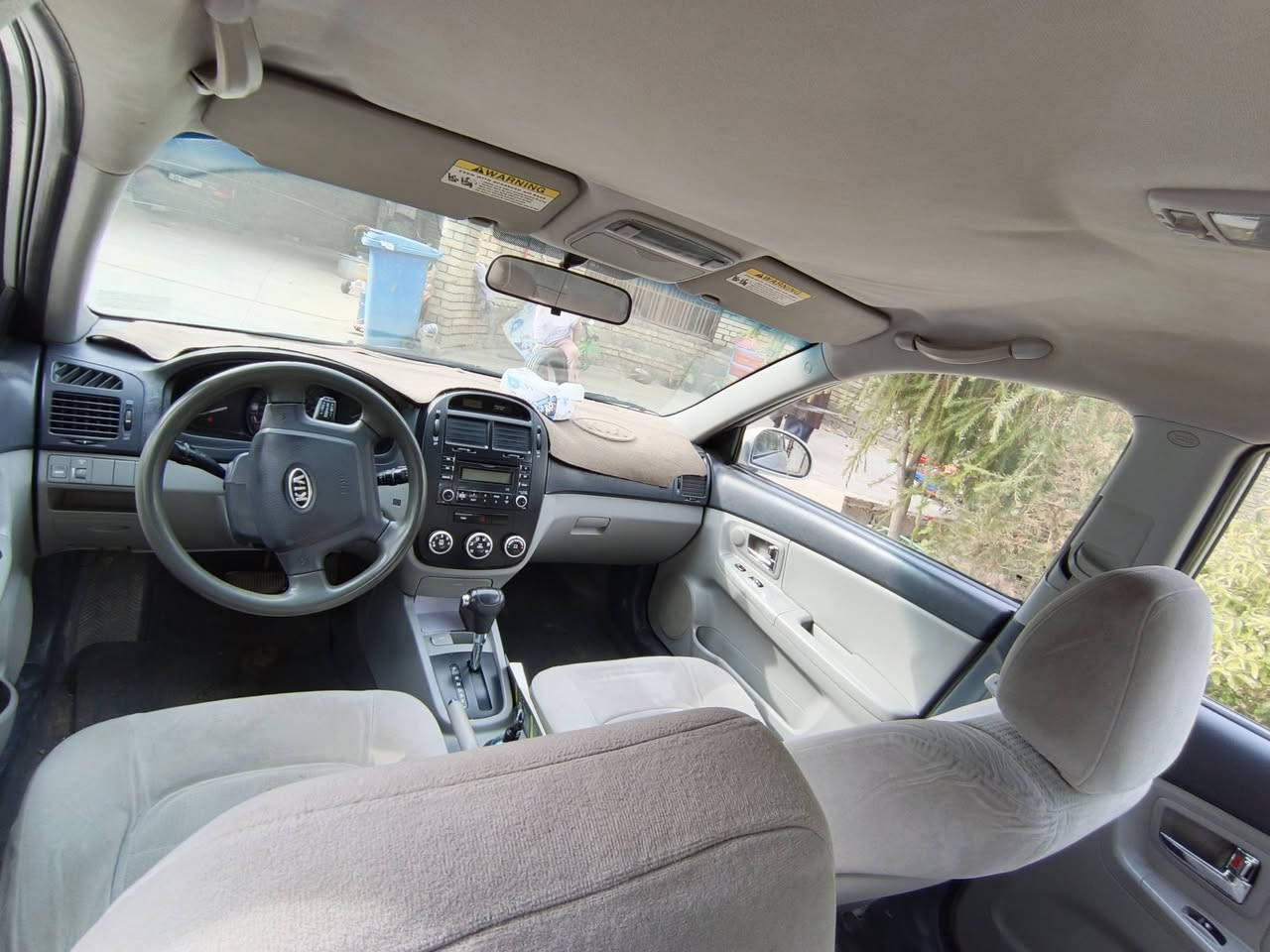 السلام عليكم
كيا سبكترا موديل 2009
بيها تبديل قبق جنطه من امريكا بلادي 
مثل ما موضح بل سونار موجود بل صور
السعر 113 وبيها مجال
مكان السيارة كربلاء الحسينية 
الاستفسار ***********
