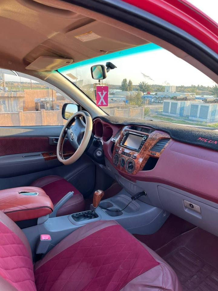 للبيع او مراوس تيوته موديل 11 شاصي 19 جديده 
بيها بس قطعه صبغ ‭0775 860 4941‬
