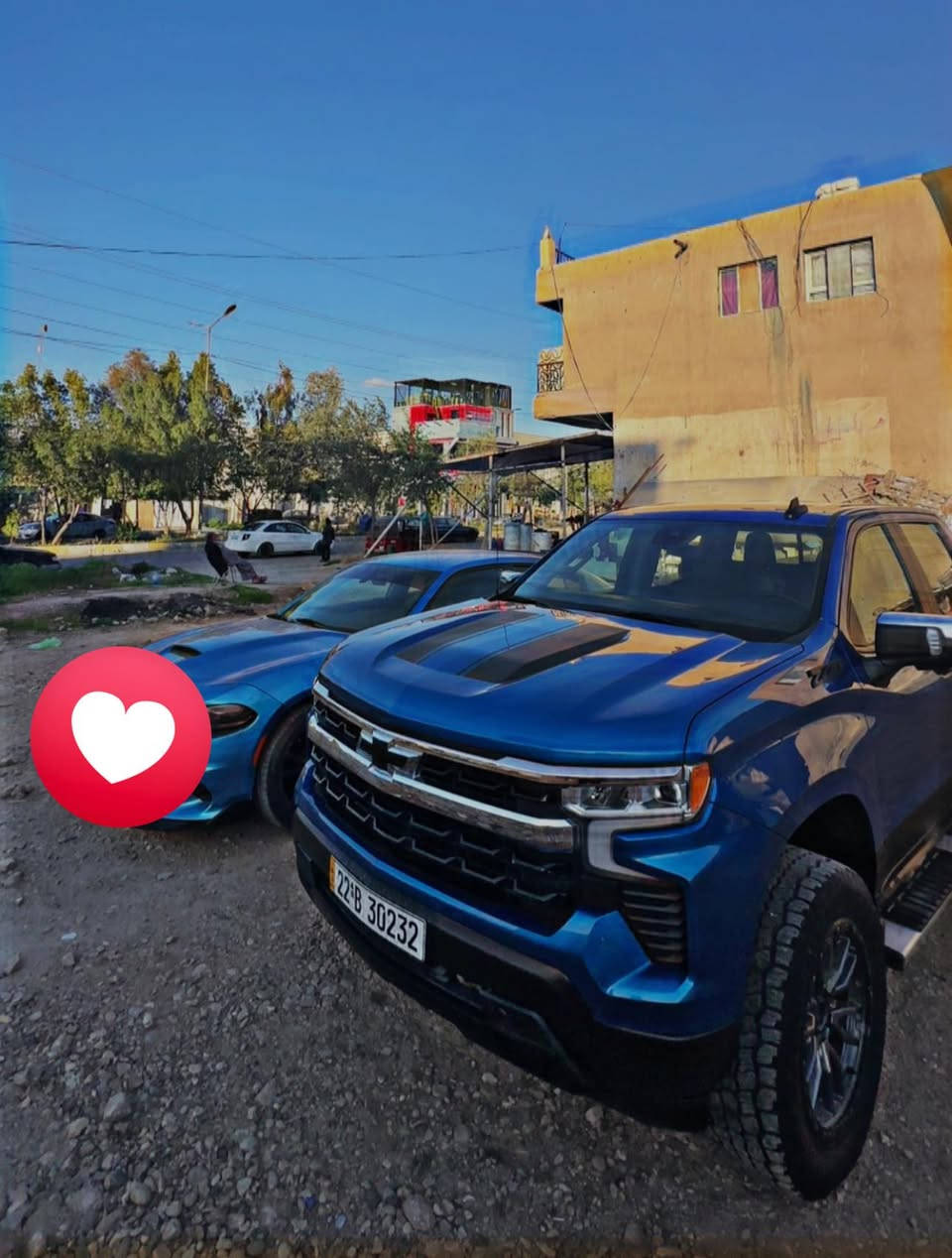 سلفرادو 2024 مواصفات Z71  اصل السياره بمعنى الكلمة جديدة جدا جدا ماشيه فقط ((( 18 ))) الف يعني اخت الصفر  محرك 5300 ال 8 سلندر المرغوب طبعا فور ويل 4X4 

دشبول تاهو 

باب طويل بودي قصير المرغوب 

سياره مميزة جدا جدا 

 رقم هزه فحص كله جديد مباشرة تحويل .. 

بجم كبس برغي ممفتوح ضرره جانبي 

قطعتين صبغ جاملغ خلفي وباب خلفي بدون دواخل

تفاصيل …

لون ازرق بحري مميز جدا جدا  

شاشات الكتروني كير طرح المرغوب

كير بالستيرن ايضا رياضي  

كشن كهرباء 

كامرات عدد 5  دواره 

شاشات الكتروني كثير من الاوبشنات 

كشنات تدفئة وتبريد وستيرن تدفئة 

رادار امامي 

نقاط عمياء جوانب

شاحن واير ليس 

شغال عن بعد بصمات ابواب وتشغيل 

مرفعة امامي ترفيع ٢ ونص انج 

الاضافات ..

دوسات بلاد .. قبغ بودي  .. ويل كب وتاير جبلي ٢٠ امريكي اصل مميز جدا جدا 

ويل مميز ايضا 

صبغ فقط جاملغ خلفي باب بدون شاصي كفالة عامة باقي السياره

ايرباك فقط برده 

السياره من كل النواحي جديدة جدا من التفاصيل 

يعني جاهزه ماتحتاج اي مصاريف 

بجم كبس كلبس مامفتوح بيها 

جاملغ خلفي وباب خلفي فقط بدون دواخل ضرر كلش بسيط وخفيف وسيارة نظيفه كلش ماشاءلله

***********
