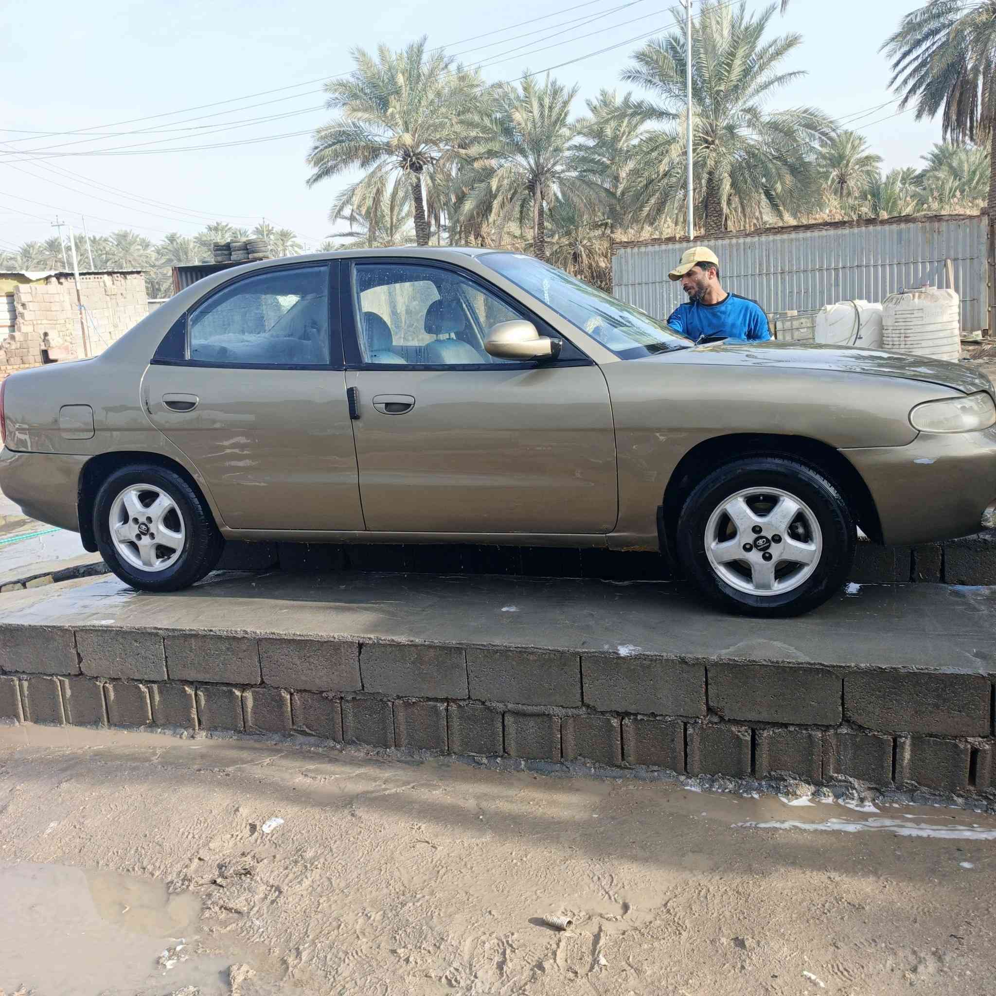 السلام عليكم
سياره دايوا نوبرا 97 للييع كير عادي ب30وبيها مجال بسيط رقم بغداد سنتر لوك شاشة داخليه تبريد بس غاز
باقي التفاصيل الاتصال ***********
***********
