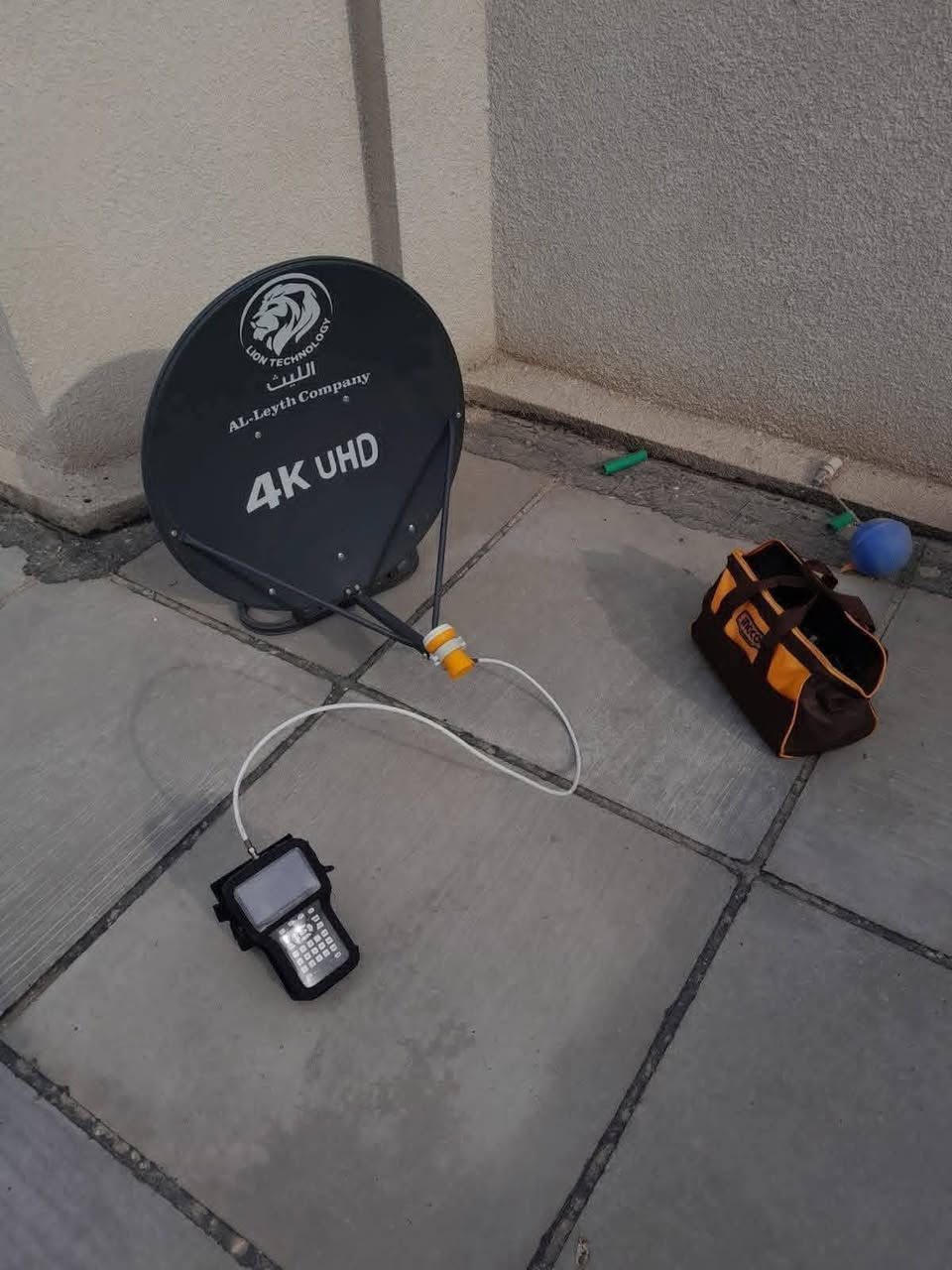 تنصيب .الصحن.تقوية الاشاره .تركيب بلازما على الجدار .بحث وترتيب القنوات.عدم الحاجه للكهرباء بجهاز الفايندر الحديث .تنصيب .كافة انواع الكامرات اصلي ضمان وبانسب الاسعار السده.المفرق للاستفسار الاتصال *********** متواجد عالرقم دائما
