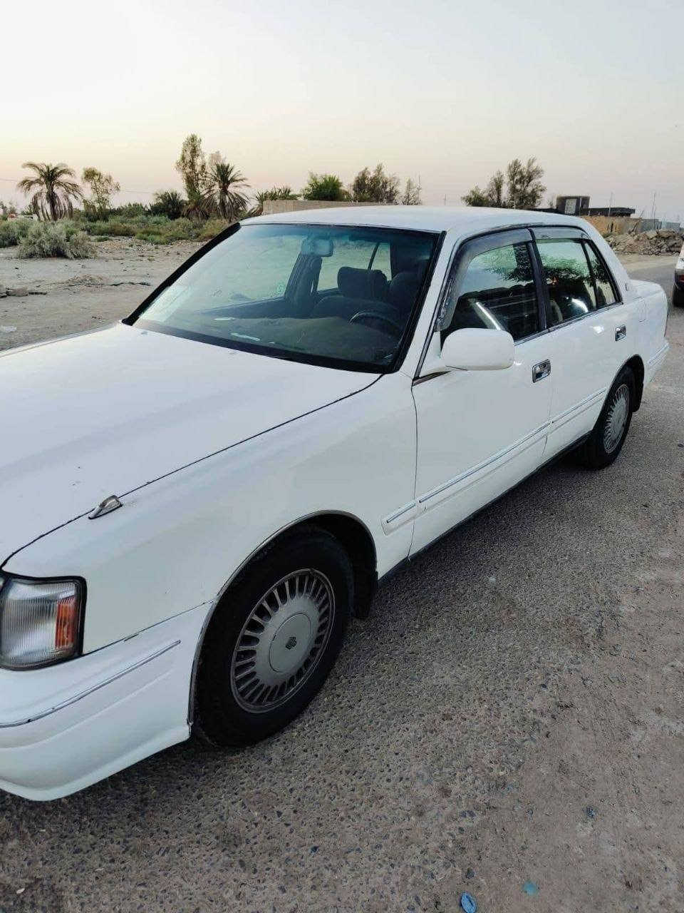 رأس الثور ايسر بلاد موديل 1998 رقم القادسية مشروع وطني تحويل مباشر سنويه مجدده لل 2030 سياره مصبوغه عام لجماليه تبريد تخم تاير جديد صدر خلفي امامي جديد السعر 83 وبيها مجال قليل مكان الناصرية
***********
