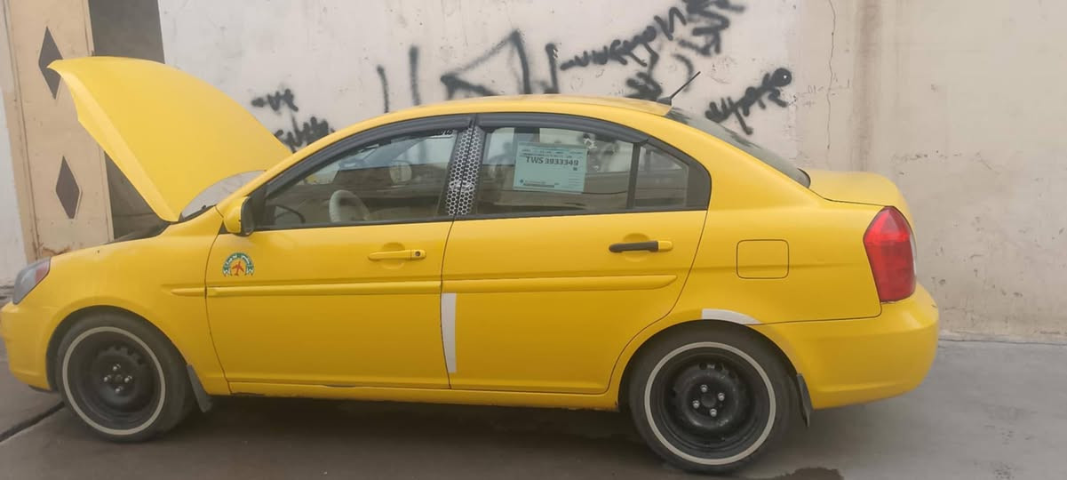 السلام عليكم اكسن وارد كندي 2010للبيع الكير والمكينه والنظافه خير من الله والشوف يبري الذمايم سعرها 98ورقه للاستفسار اكثر اتصل ***********
