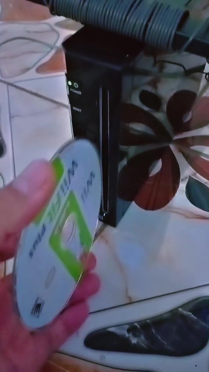 نينتندو Wii ريجن امريكي USA
كامل ملحقاته الاصلية وضع شركة يشغل اقراص طلقه عدسته  ويا قرص اصلي سعر ٤٠ مع توصيل


**إذا كنت صاحب هذا الإعلان وتريد حذفه لأي سبب، رجاءا أرسل رسالة إلى الدعم الفني**