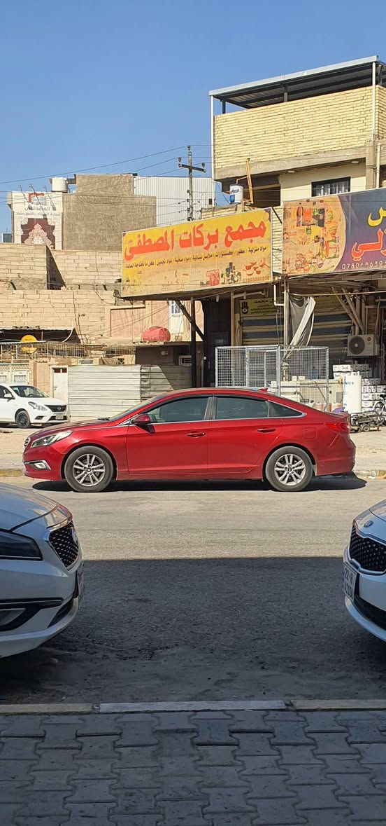 سلام عليكم
سوناتة 2016 للبيع 
محرك 2400  gdi
رقم دهوك انكليزي 
تخم تاير جديد قبل شهر شادة 
كامرة وشاشة 
ادامة كاملة عل سيارة محرك ومنظومة بانزين
عليهة منظومة غاز 60 لتر 
حدادية 70% 
محرك وكير 100%
دواخلهة نظيفة كلش 
حادثهة جاملغ وبنيد مصبوغات 
بيهة قطعتين جلاتين من امريكا  بيبان السايق 
السيارة بيهة بنيد جارد وطرف القمارة تتعالج بلبوليش 
السعر 110 وبيهة مجال بسيط للشراي 
***********
