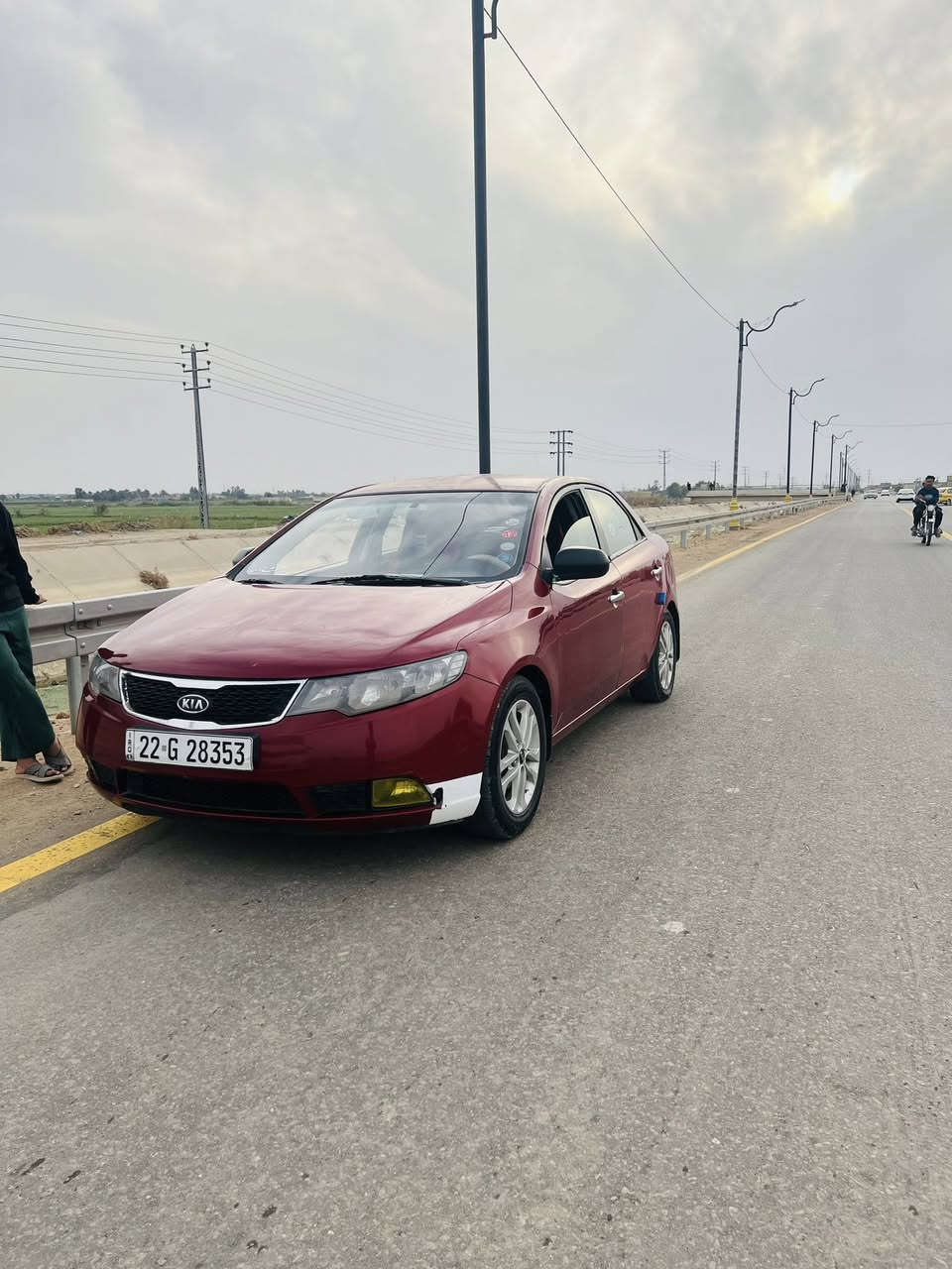 سلام عليكم كيا سيراتو ٢٠١٢ للبيع او المراوس.       وارد كوري مكينه ١٦٠٠  تبريد شغال حداديه حلوه تايراته نضاف سياره جاهزه او حلوه بيه صبغ مكانات اني ابيع حزام  او مكينتها بيه خيط بخار  بس قبق مكينه لا قطره ولا صالنصه 
سياره ناعمه او حلوه او ترايك وين ميعجبك اطلع السعر ٨٠ او بيه مجال  للستفسار رقم *********** واتساب 
*********** هاتف عنوان نجف كوفه 
او التواصل خاص
