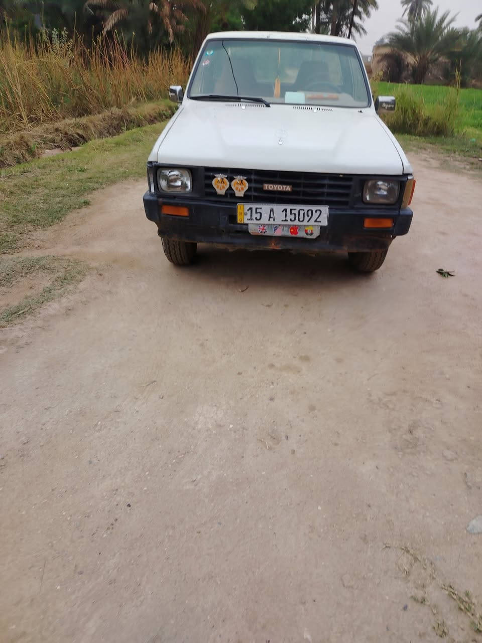 سلام عليكم تيوتا موديل٨٥ سيارة  جديدة صبغ حزام غمارة وتكم بلاديات دوشمه وارضيات جلد محرك كير اكسن تخم تاير كله جديد السعر ٣٧ بيها مجال بصيط. . هاتف ***********
***********،،،،،
