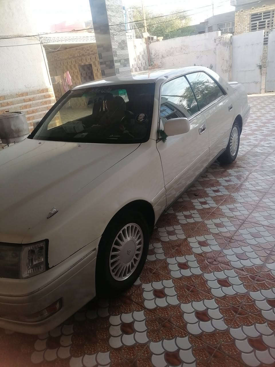 السلام عليكم راس الثور موديل ٩٧ رقم بصره دولي بسمي مكفوله من الرسميات عيب الشرعي كير مكينه حداديه تخم تاير كله جديد مكان السياره ذي قار قضاء النصر السعر ١١٠ رقم الهاتف ***********
