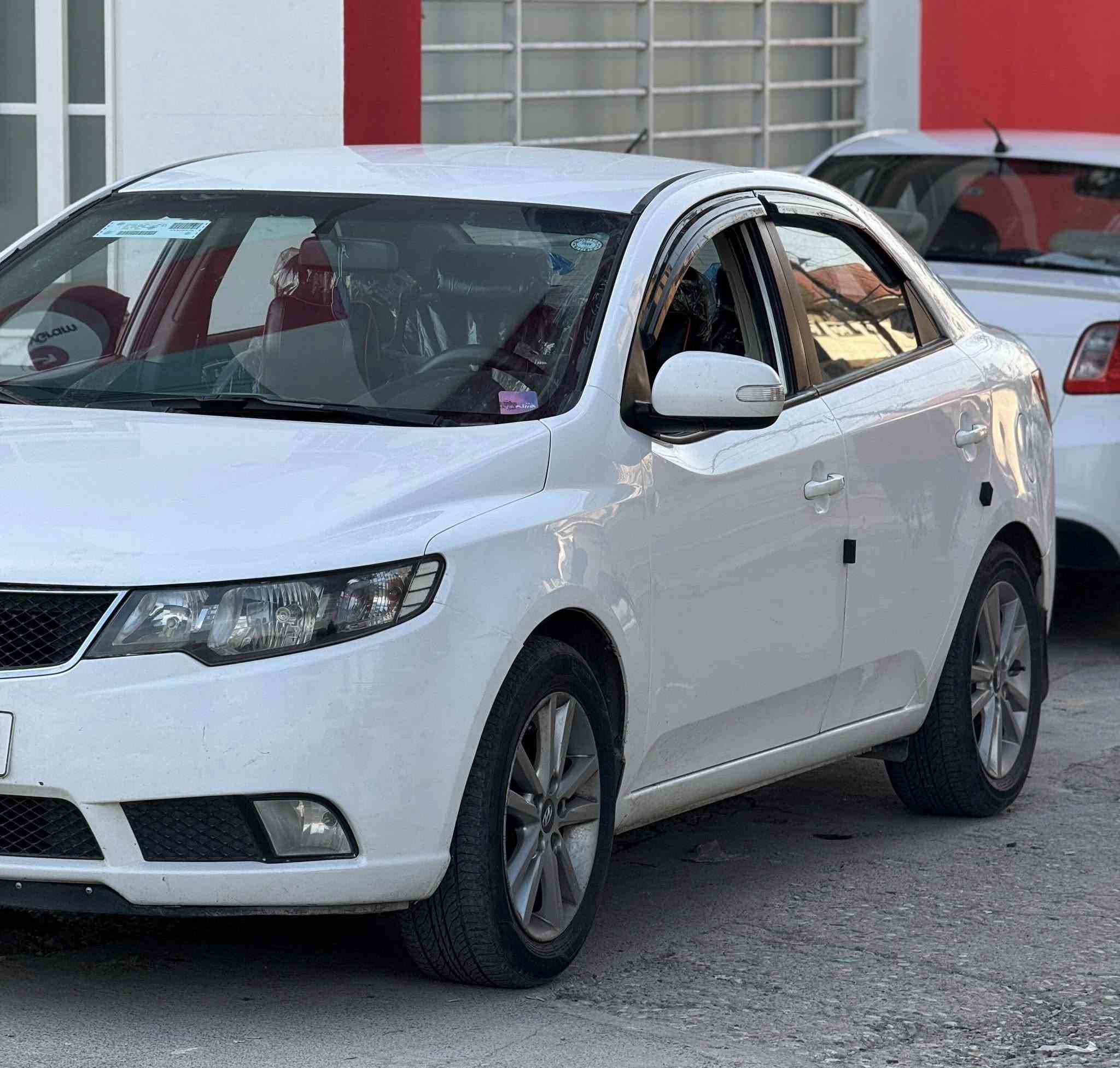 سيراتو 2010 للبيع فقط
مكفل بالنشر .

السعر 92 $ 💸 وبيهاا مجال 

كيا سيراتو 

موديل 2010

محرك 1.6 دوش

كير اوتوماتيك At

تبريد تدفئة شرط 

داخل لونين 

ويل كب 

بيهاا قطعتين صبغ بدون دواخل شرط 

رقم اربيل دولي شرط التحويل 🛑

مكان السيارة موصل أيسر 

***********
