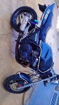 سلام وعليكم بطحه 400 سيبي فور فور دراجه نضيفه عايزها ترتيبات بصيطه كهر...