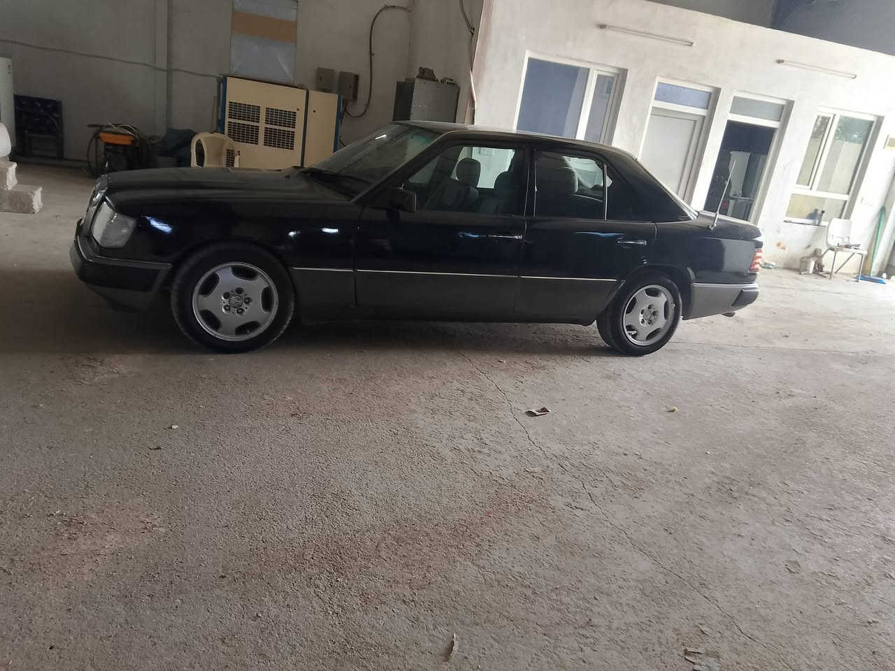 مارسیدس ڕەقەم نرخ 52 گەڵا ،گۆڕینەوەش دەکەین بەمەلیکە شاهێنە ،، ***********
