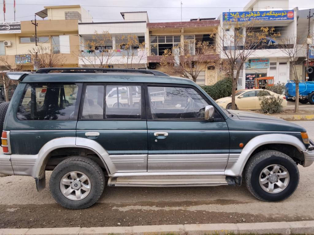 باجیرۆ بۆ فرۆشتن
مۆدێل 1998
ئاڕم پلاستیک سلێمانی ئاڕمو ئەوەلیات و مووسو بڕاوە بەشەرت

سەیارەکە  زۆر جایزە زۆر مەزبوتو بێ عەیبە مالی دۆستە
گێرو مەکینەی بەشەرتی 10 فیتەر ڵلێی بێمنەتم
کارەبای گشت گیانی مەزبوتو بێ عەیب
تەنها فرۆشتنە گۆرینەوەم نیە 
*********** السليمانية, العراق
