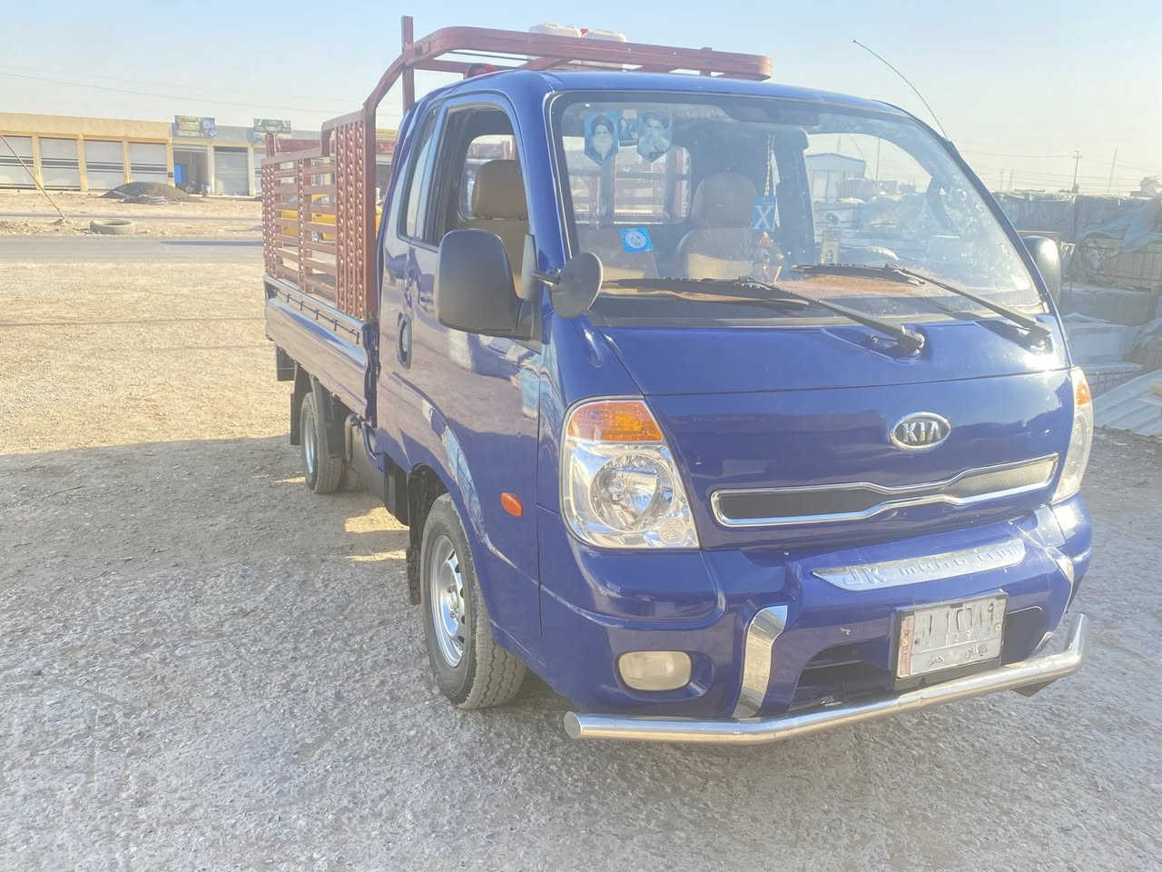 سلام عليكم من رخصت الادمن موديل 2011السياره بسمي رقم ميسان مشروع وطني مكينه كرنفال مسكر400 مكفوله كير ومكينه وشاصي وكسن ومن الضربه مصبوقه عام جماليه فقط بدون ضربه حداديه نضيفه دواخل نضيفه تواير نضيفه الساره جاهزه مال جناي السعر 95 وبيه مجال بصيط انتصل عل ارقم ***********
