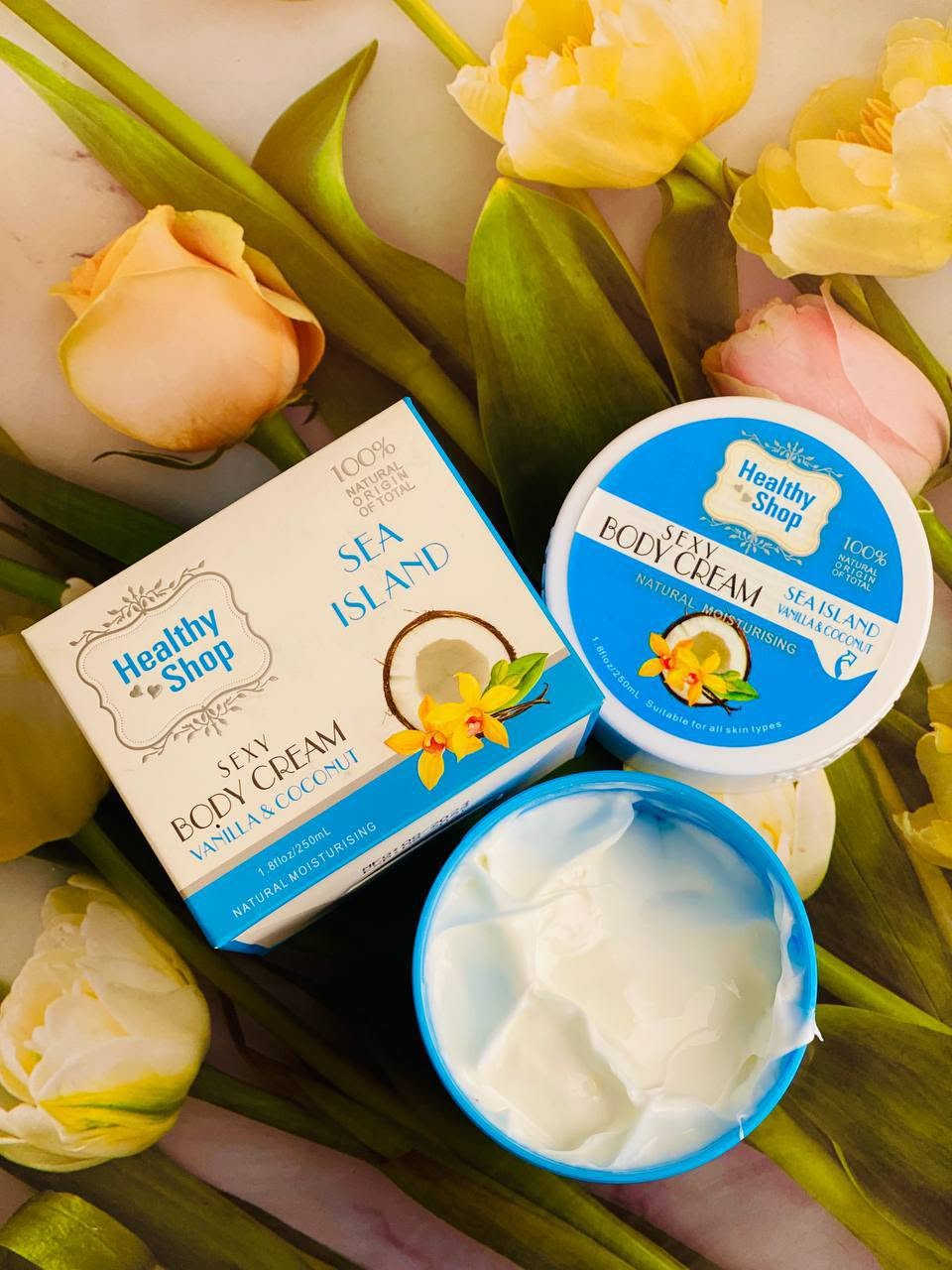 مرطب التفتيح المضاعف من هيلثي شوب ❤️✅
HEALTHY SHOP
اكثر مرطب من مجموعة هيلثي شوب يستهدف طبقات البشرة السفلى لتشجيع الامتصاص الموضعي للمرطب بشكل افضل والحصول على بشرة موحدة اللون صافية بدون تصبغات .
فوائد:
1_ إزالة التصبغات الخفيفة والمتوسطة 😊 😍
2_ معالجة الجفاف الجسم 🤩
3_ الترطيب العميق للجسم 😗.
4_ يعزز من مرونة الجلد . 😍
بنكهات مختلفة

العلبة الخضراء (Coco Cabana):
زيت الزيتون والألوفيرا 🫒🌱 (Olive & Aloe Vera)
 
العلبة الوردية/البنفسجية (Tropical Nights):
اللافندر وفيتامين إي 🪻💊 (Lavender & Vitamin E)
 
العلبة الزرقاء (Sea Island):
الفانيلا وجوز الهند 🍦🥥 (Vanilla & Coconut)

المنشأ لبنان الأصلي 🇱🇧


**إذا كنت صاحب هذا الإعلان وتريد حذفه لأي سبب، رجاءا أرسل رسالة إلى الدعم الفني**