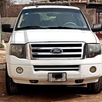 اكسبدشن • ٢٠١١ • ٨ سلندر ٥.٤