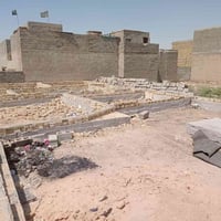 بتلو 200 متر واجهيه 10 ونزال 20 جاهز للبناء شغل مضبوط موقع بغداد بستان...