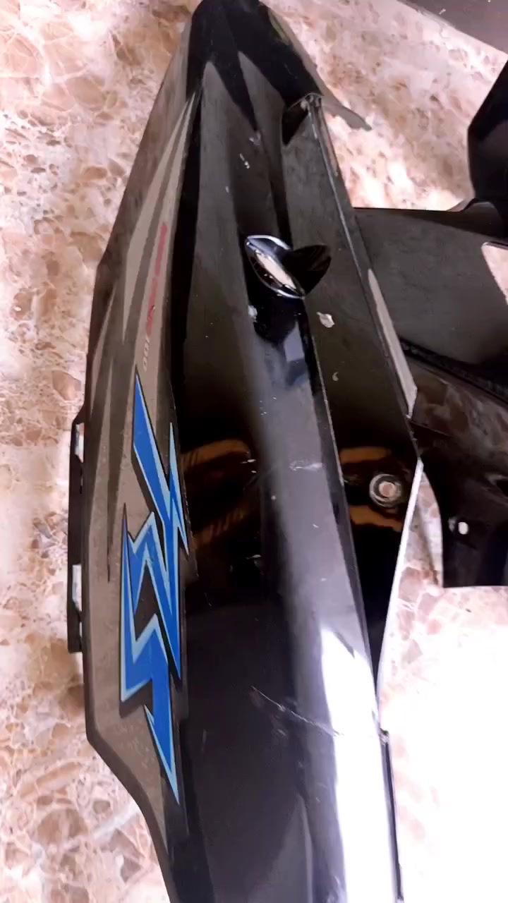 تم وصول كفرات حاوية مال ماكس  عدله كل الالوان للاستفسار فقط واتساب متواجد  العنوان بصرة يوجد خدمة توصيل جميع المحافظات 
الرقم ***********
