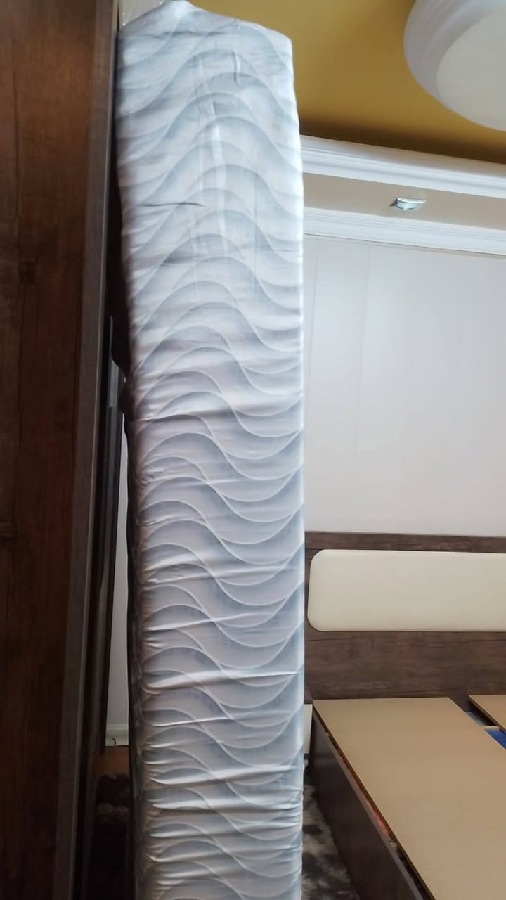 دوشك نفرين للبيع.. نظيف اسفنج خالص ضغط عالي .. طول ٢ متر وعرض ١٦٠ السعر ٧٥ الف دينار


**إذا كنت صاحب هذا الإعلان وتريد حذفه لأي سبب، رجاءا أرسل رسالة إلى الدعم الفني**