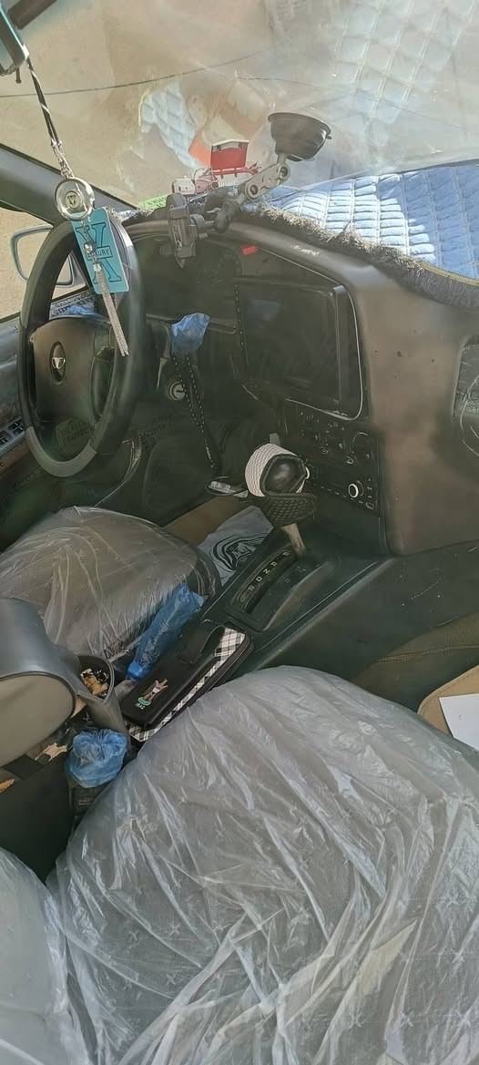اليدور برنس جديدة هاي جديدة  والسياره متعوب عليهة ...
السياره جديده 🧿
 سياره مصروف صرف عليها هواي 
السلام و عليكم.....
برنس فراشه🦋  موديل1998 ..
الون سمائي 🩵🩵
رقم بغداد دولي بسمي هزه جديدة.. مشروع وطني سنويه ل 2030 تحويل ثاني يوم ...
تبريد شغال ثلج... 🥶🥶🥶🥶 ستاركس
كير اوتماتيك...  
محرك مفتوح .....
كير ومحرك حاويه جدد مكفولات
ماشالله بيه نعومه فول 
السياره عليه ادامه كامله 
تخم تاير....... باتري جديد 
كهربائيات كله شغاله .... 
كيجات كله شغاله
مشط ستيرن باور سلف داينمو راديتر كله جديد 
شرط لاضربه ولا طخه ولا كص حته دوسات ودواير ماملعوب بيهن بلاديات فقط صبغ  بالفرن تعمير درجه اولى 
شواصي جدد
السياره بيهة نصبه 
صدر خلفي أمامي جديد 
غرفتها جديده ...دواخلها جدد بطاين جدد كشنات جدد دشبول جديد  شاشة مع كامرة كاعية جلد ارضيه جديده
السعر. (45)بيها مجال ... بصيط حك الجيه 
اسف عل اطاله الشراي يتصل غير متواجد عل 
فيس اتصال فقط .....
رقمي. ‏‪ ‏‪***********‬‏
مكاني بغداد
