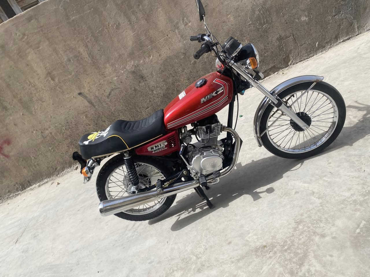 دراجه للبيع شاصي 20وتعمير ماصارله شهر للبيع 

الاستفسار ***********
