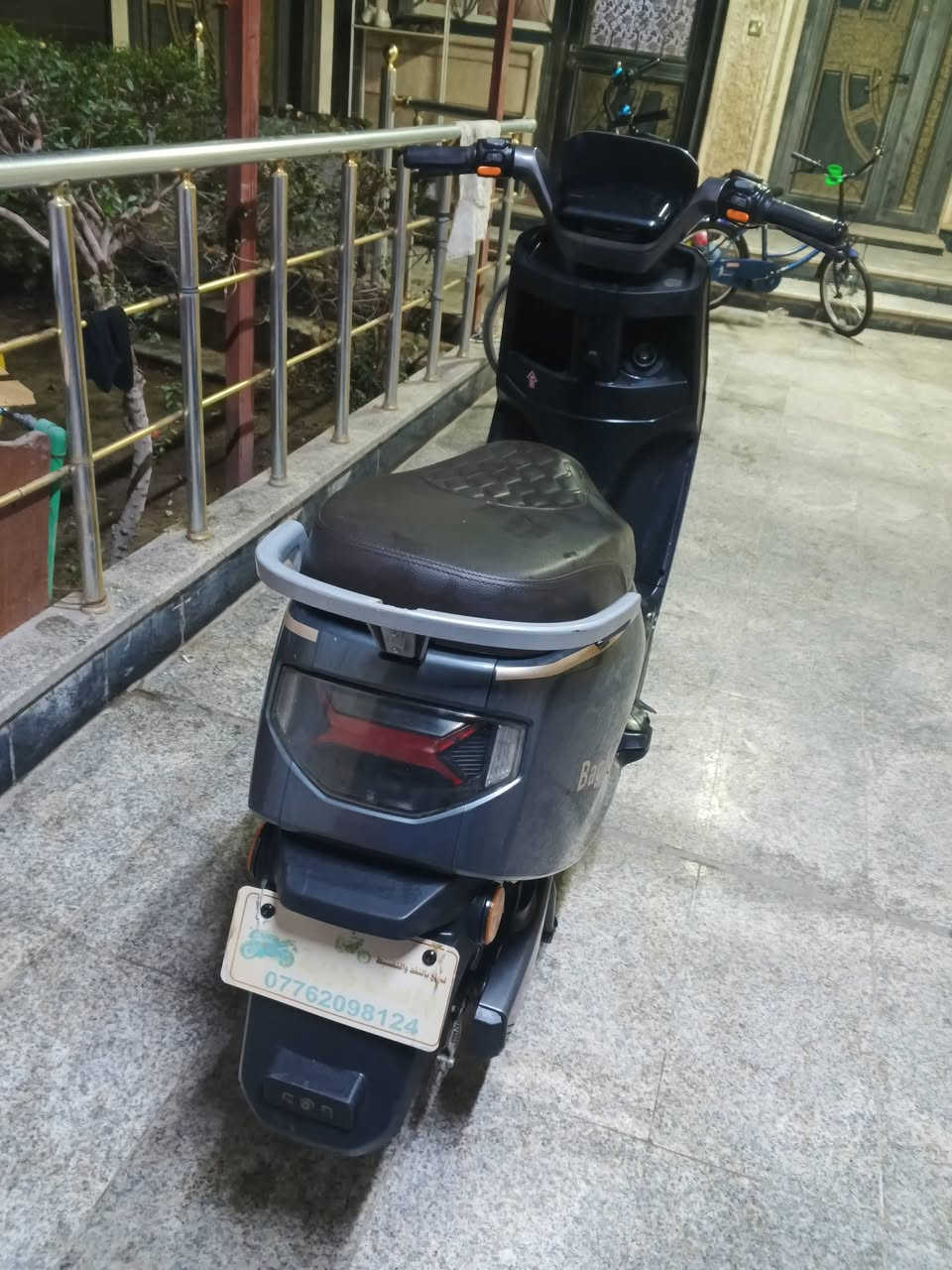 سلام عليكم شباب
دراجه شحن للبيع 
السعر 625 وبيها مجال 
المكان بغداد جميلة 📌 
الارقام التاليه الاستفسار 
***********

***********
