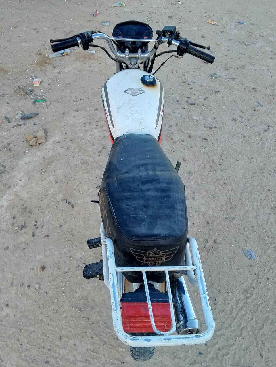 دراجه للبيع السعر 350 وبيها مجال


**إذا كنت صاحب هذا الإعلان وتريد حذفه لأي سبب، رجاءا أرسل رسالة إلى الدعم الفني**