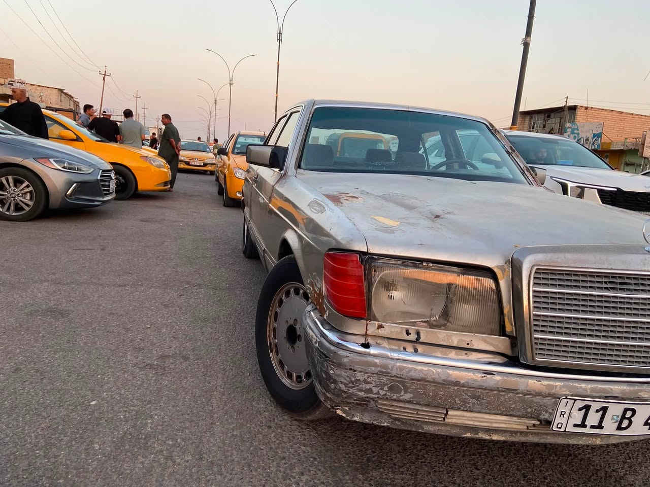 مارسدس جامبو 300se اصوليات مكفوله من اي عيب شرعي 
رقم انكليزي سنويه ٣٠ 
مكينهvvi3000 كير 3000 منضومة غاز ategar عبوه 60 L 
تخم تاير جديد لايت زنون كشنات جدد 
للبيع ..،،واتساب *********** .مكان السيارة ميسان 
(العمارة ) 34
