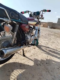 إسلام عليكم ماطور ٤ كير موديل ٢٠ محرك كهربايات كلها شغاله تواير جدد شد...