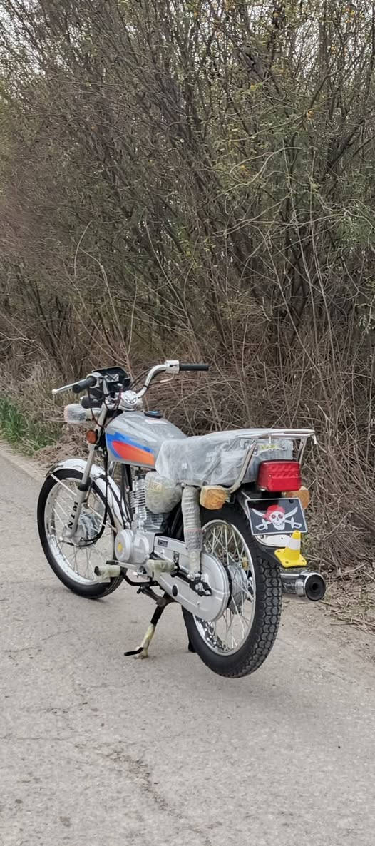 للبيع دراجه اربعه گير موديل 2027  اوراق سكنر كفاله عامه زيرو سعر 800 وبيه مجال  مكان  شاميه اتصال على هاذه رقم ***********
