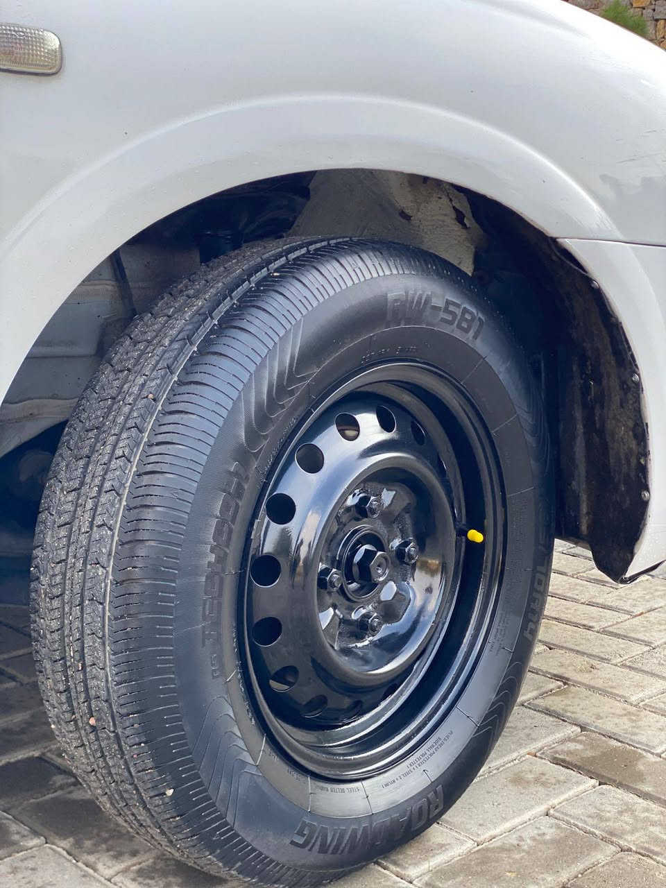 سەرەتا بەناوی خوای گەورە
لەسەر ئیزنی ئەدمیین❤
نیسان سەنی 2013ی کۆری،تۆماتیک،سپی بەفری، سفری شەریکەیە،ناوزەرد، دووجام کارەبا،کەلەو جێ عەینەک،لایت زینۆن،مەکینە16ی سپی مەرغووب،گێڕوو مەکینەی نەکراوەتەوە،سەنەوی تا 2028 تازەیە،تەنهاـ216هەزارکم ڕۆشتووە
سپێری دانە بەزیوە، چوار تایەو ویلی لۆکی لەسەرە، سۆنەریم داناوە
تبـ. پێشۆ لای سەکن قرچێکی بەسیتی هەیە
شوێن، هەڵەبجەی شەهید
نرخ،106$مەجال
ژ.م***********ـــ*********** شربازهير, السليمانية
