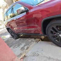 جيب شيروكي موديل ٢٠١٤فول مواصفات هيمي ٨ سلندر كير طياره ٨نمر رقم بغداد...