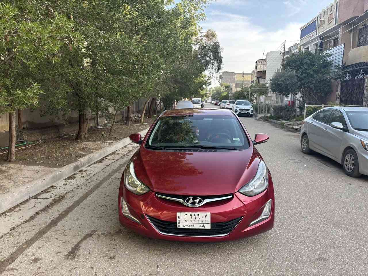 سلام عليكم النترا 2016 وارد امريكي حادثهه موضح بصوره بيهه بنيد صبغ مع تبديل بيبان ثنين ماشيه 87 الف ميل استخدام شخصي رقم بغداد بسمي سعر 110 للستفسار ***********
