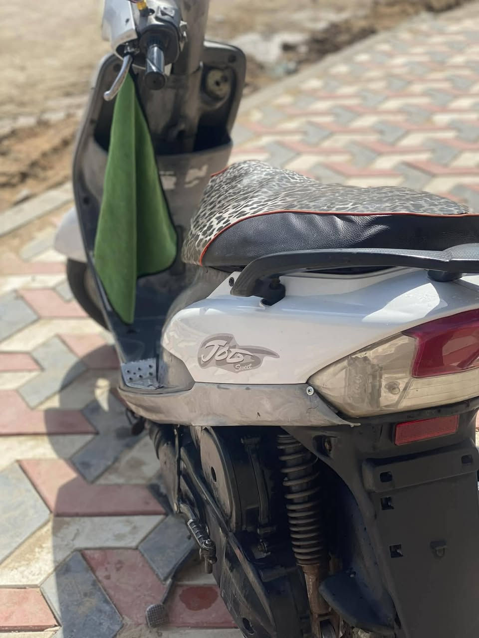 دراجه ماكس منغولي للبيع 
بك لايت سكن لايت دراجه شلعه  ومعدل ونضيفه كلجات قويه سلف نكره وهندر بوشه 50 بلاد وكفرات بلاد ختم واحد مكينه حلوه وخرسه وياله جدد دبلات بلاد شوفت عينك 
مكان شطره       سعر مناسب خاص ***********
