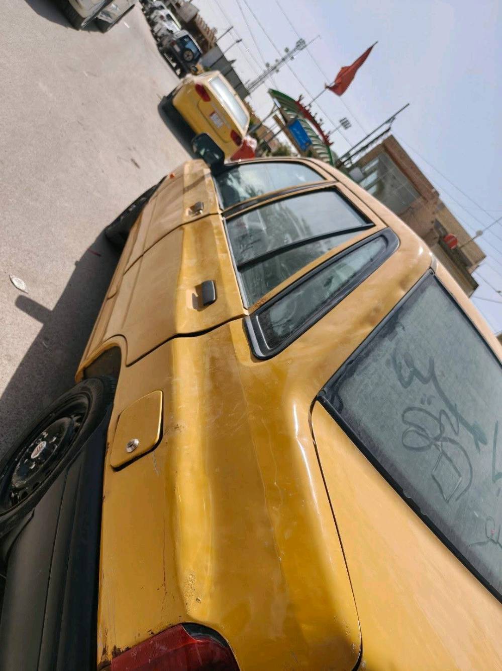 سلام عليكم سايبه موديل 2013 ارقام انكليزي مبدل جاملغ امامي جهت العبرري سياره مكينه وكير برايد الكير الثاني والثالث يفلت السياره تخم تاير وتخم دبلات صدر امامي وخلفي كله جديد مازدات جديد مشط جديد كلشي بيها جديد السياره مال جناني مكاني ديوانيه عفك 